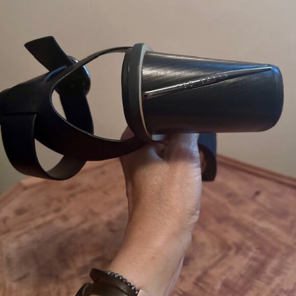 Ted Baker LONDON Strappy Sandals - Picture 5 of 5